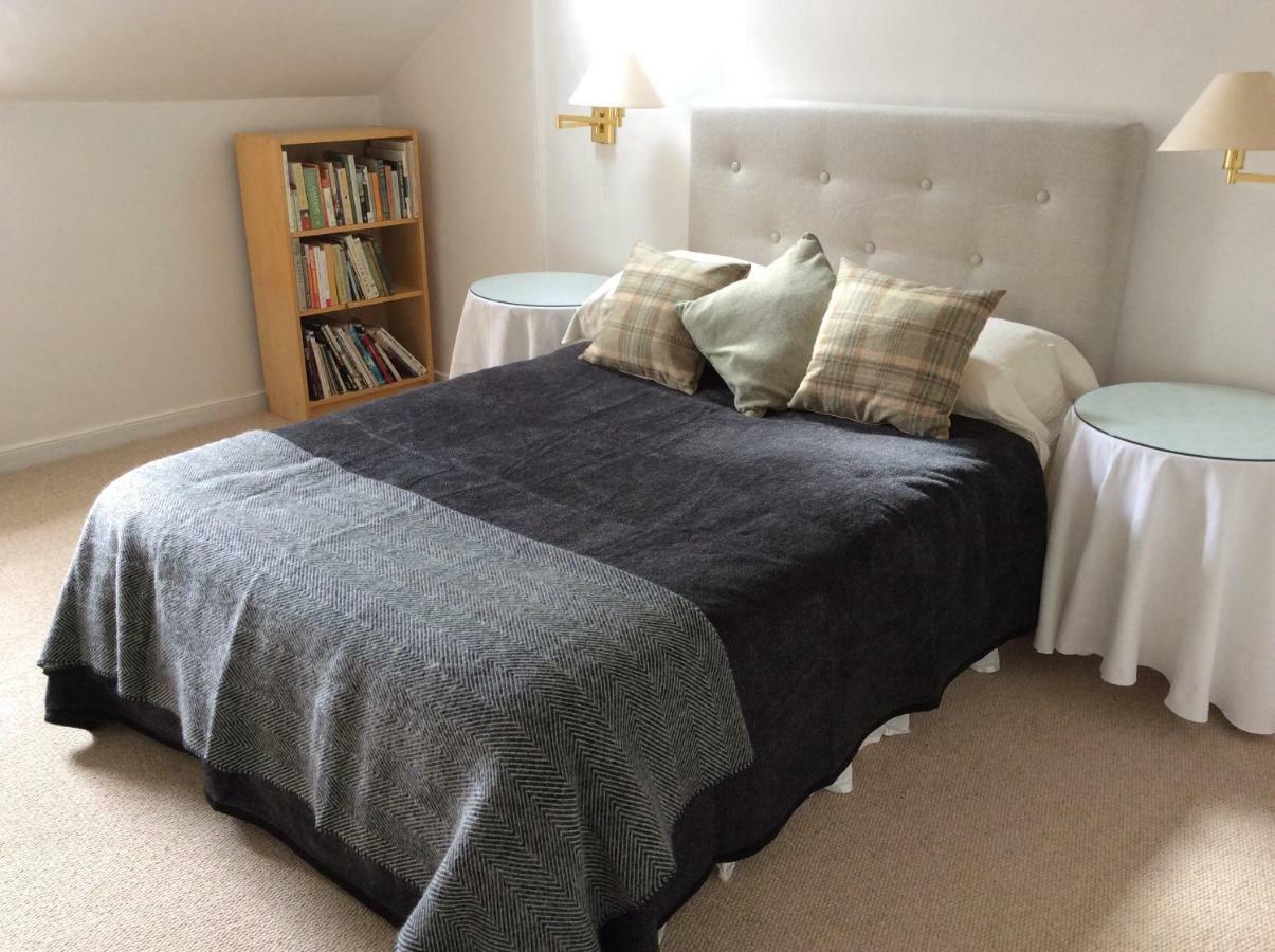The Garden Studio Apartment Moniaive Bagian luar foto